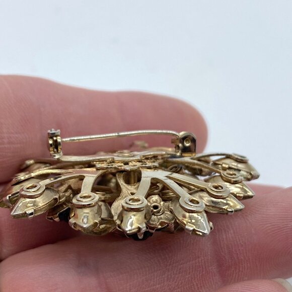 Vtg Gold Tone Yellow Black Aurora Borealis Brooch Pin Sedge UV Reactive Uranium - Picture 9 of 14